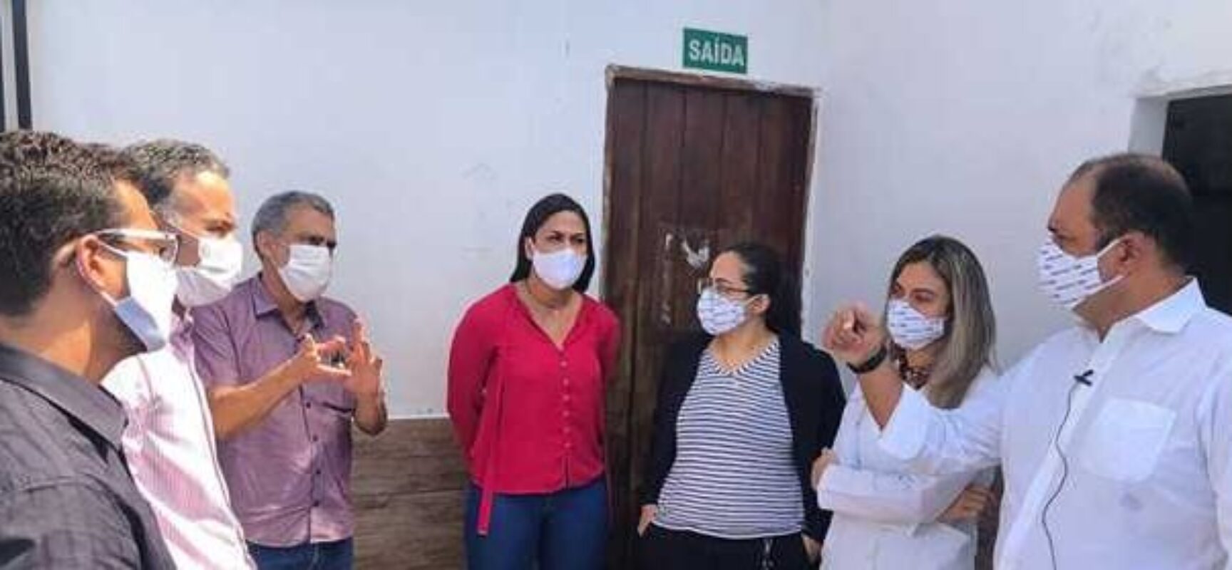 Prefeito visita Hospital Vida e anuncia parceria para garantir tratamentos de dependência química