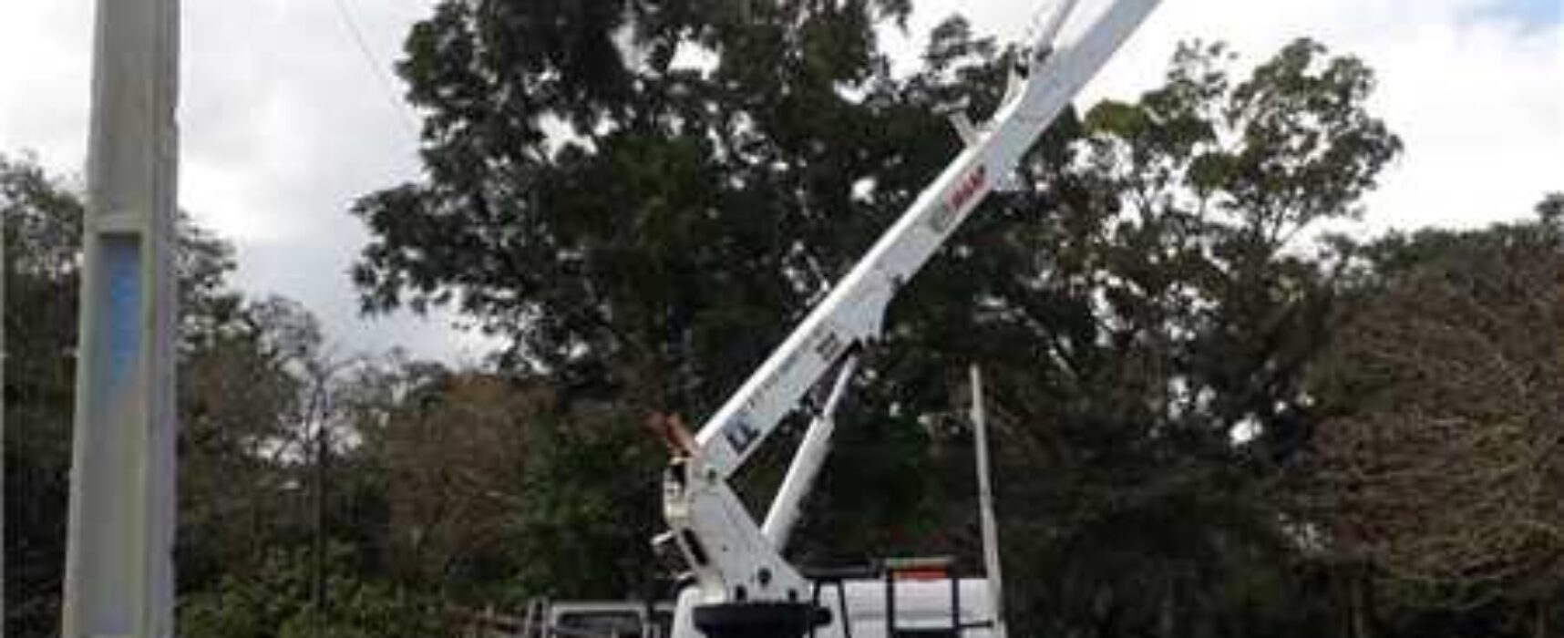 Prefeitura de Ilhéus informa serviços de iluminação e manutenção na zona rural do município