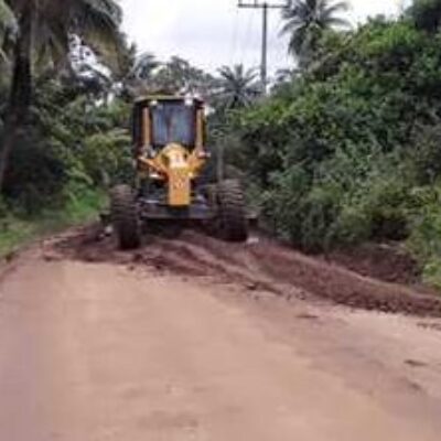 Prefeitura inicia serviço de recuperação das estradas vicinais de Ilhéus