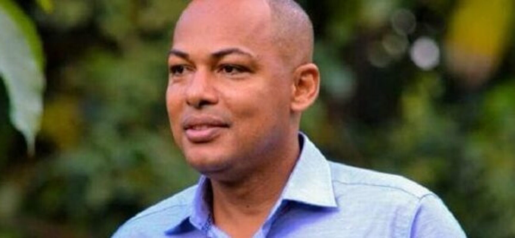 Após atentado, prefeito de Madre de Deus se recupera em casa e volta ao trabalho