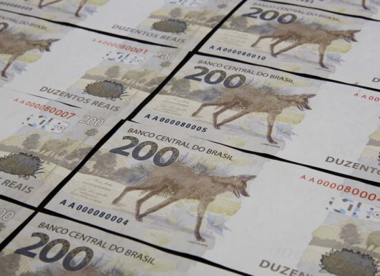 Banco Central apresenta nova cédula de R$ 200