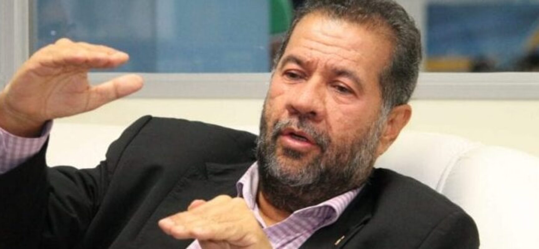 Carlos Lupi (PDT), afirma que Neto representa o que o partido acredita