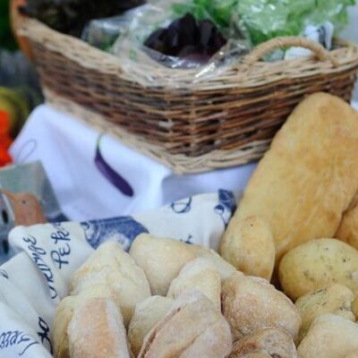 Custo da cesta básica aumenta em 13 capitais em agosto, diz Dieese