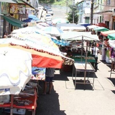 Prefeito Marão atende demanda do Vereador Escuta e, autoriza desinfectar e tapar buracos da Rua Firmino Elói