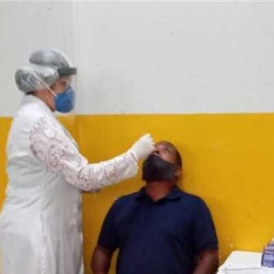 Prefeitura de Ilhéus realiza testagem para Covid-19 em bancários e conselheiros tutelares