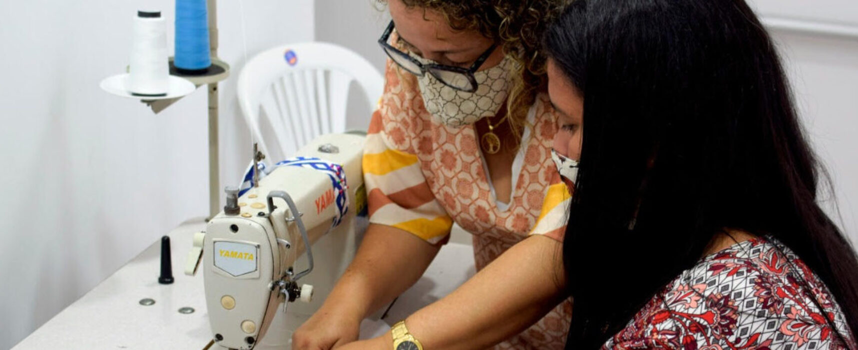 Projeto solidário estimula protagonismo feminino na produção, venda e doação de máscaras contra a Covid-19