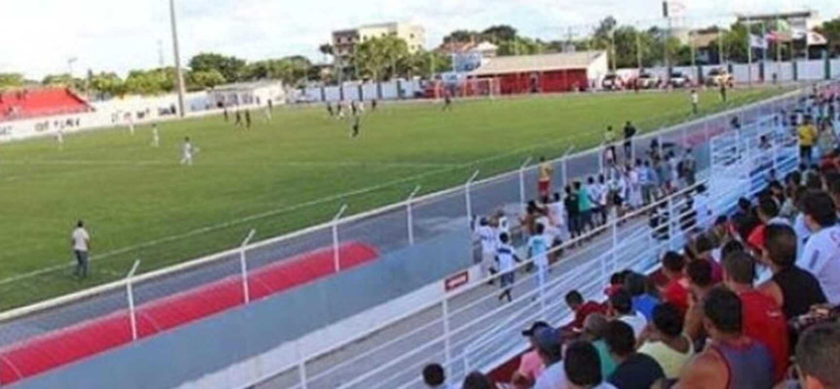 CAMPEONATO BAHIANO: Barcelona de Ilhéus deve mandar jogos em Riachão do Jacuípe