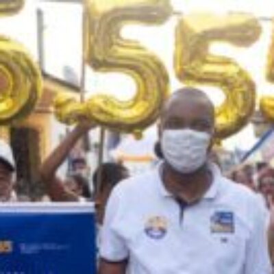 CAMINHADA DE LUIZ CARLOS ESCUTA NO BAIRRO DA CONQUISTA É SUCESSO ABSOLUTO.