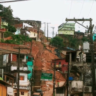 Cacá garante que vai reativar projeto que melhora a vida no morro