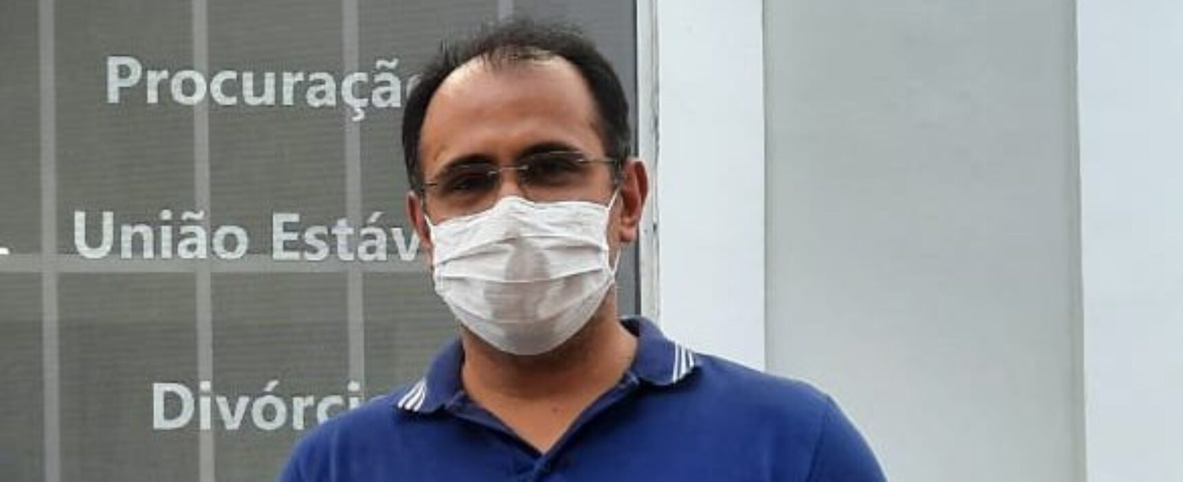 CANDIDATO A PREFEITO DE ILHÉUS ROBERTO BARBOSA E VICE RENUNCIAM EM 50% DOS SEUS SALÁRIOS, CASO ELEITOS