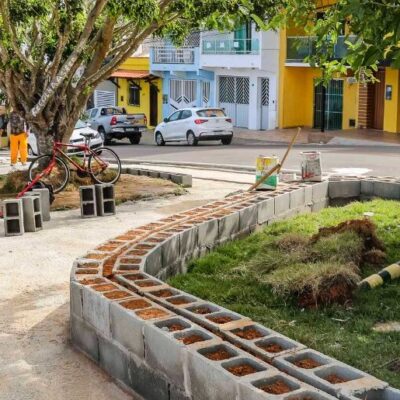 Mário Alexandre vistoria obras dos mirantes da Conquista