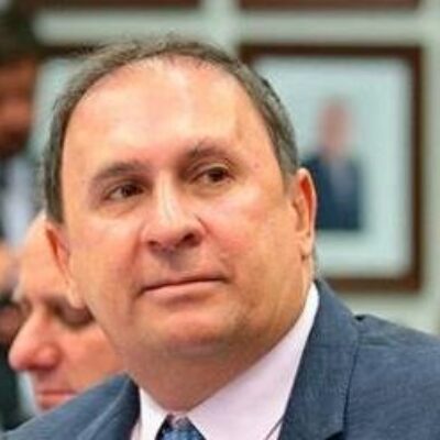 Mata de São João tem quatro candidatos em disputa acirrada