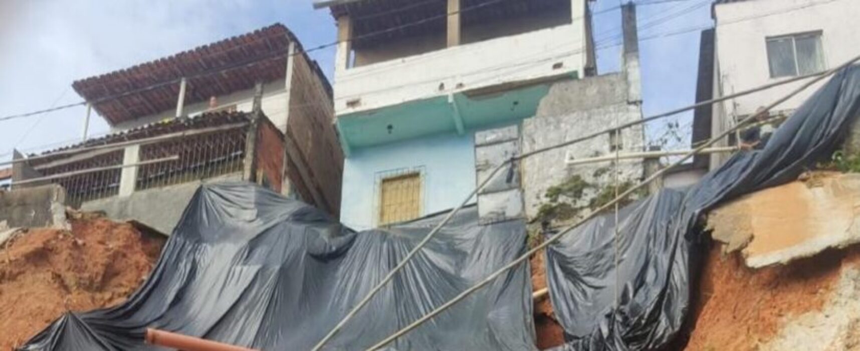 Prefeitura apresenta balanço de obras de contenção de encostas em Ilhéus