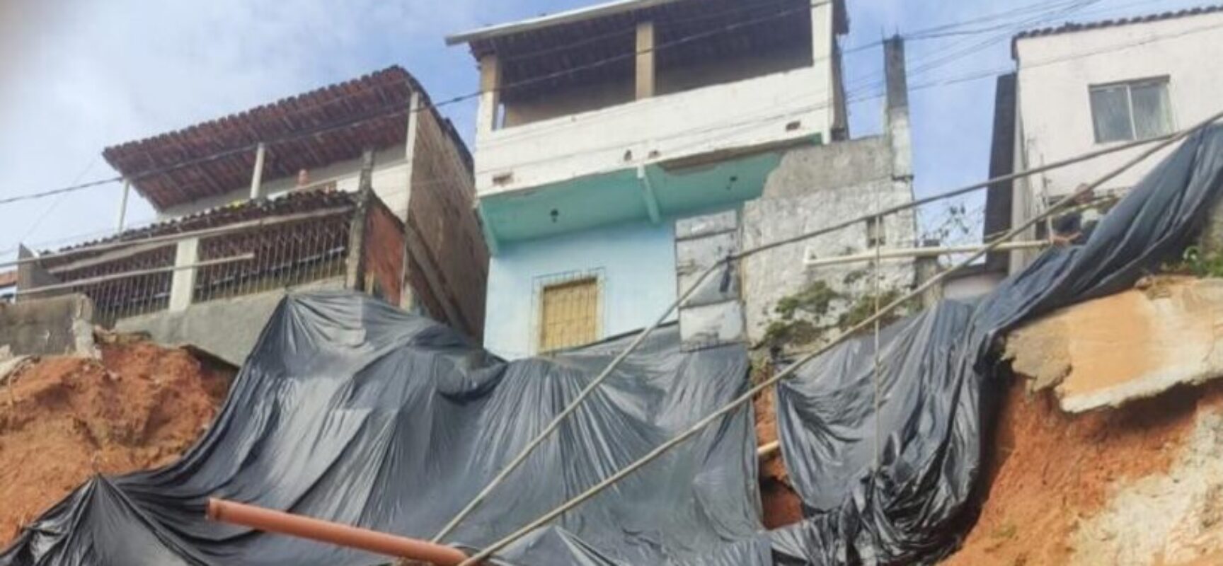 Prefeitura apresenta balanço de obras de contenção de encostas em Ilhéus