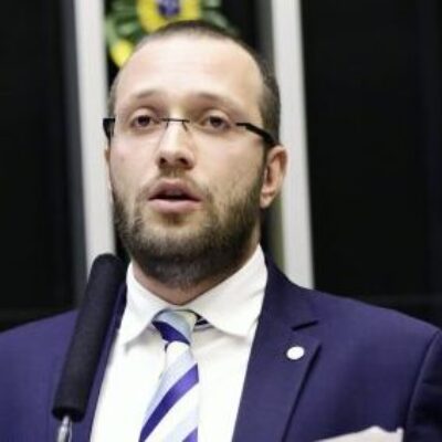 Projeto garante legítima defesa a morador que usa meio letal