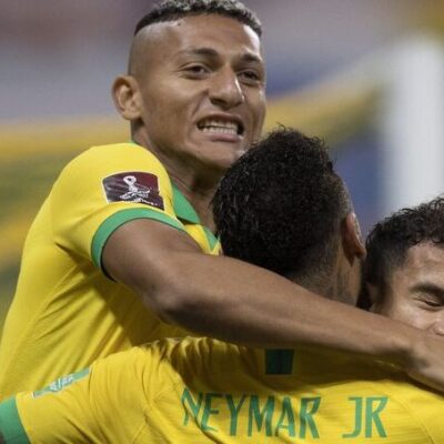 Brasil goleia seleção peruana e segue 100% na Copa América