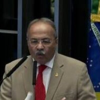 Senadores discutem barrar afastamento de Chico Rodrigues