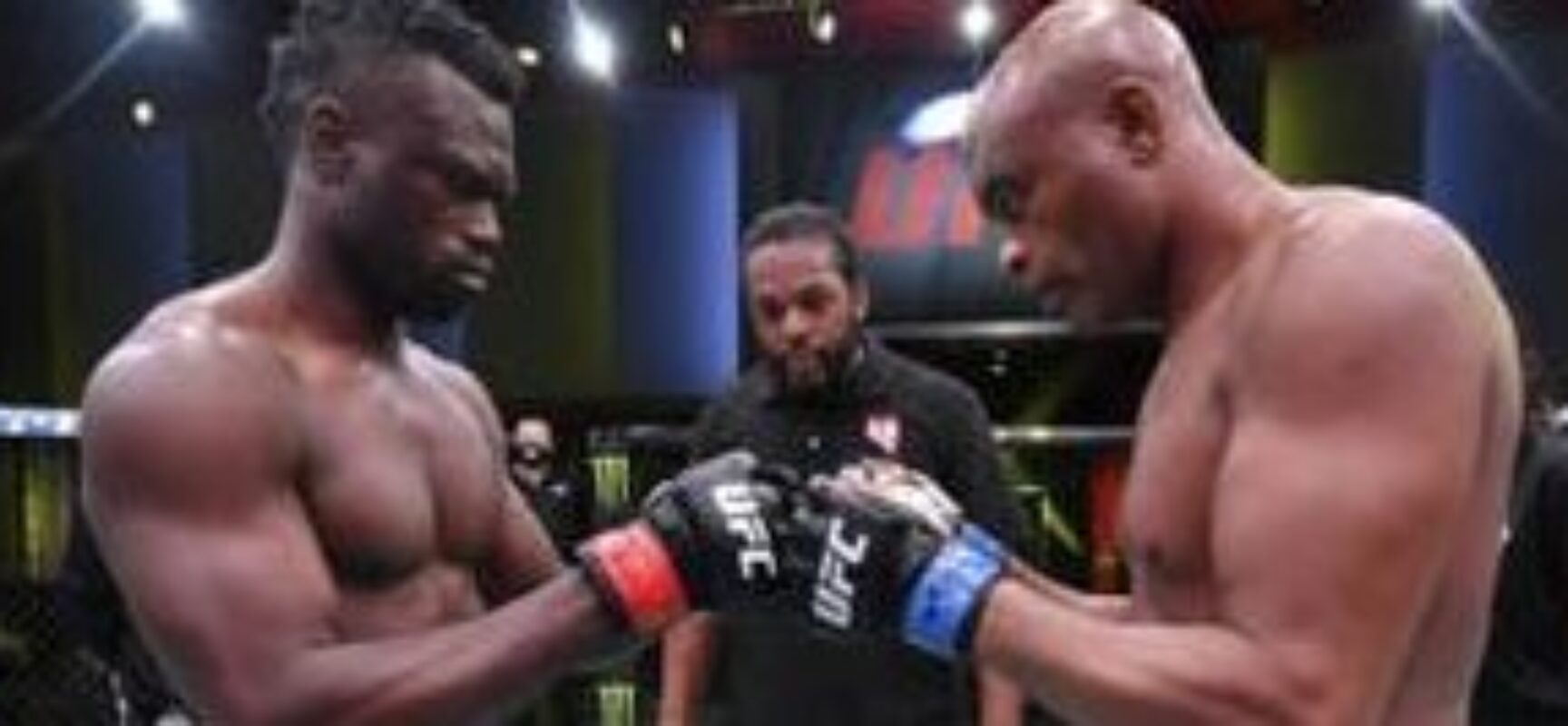Anderson Silva é nocauteado por Uriah Hall na despedida do UFC