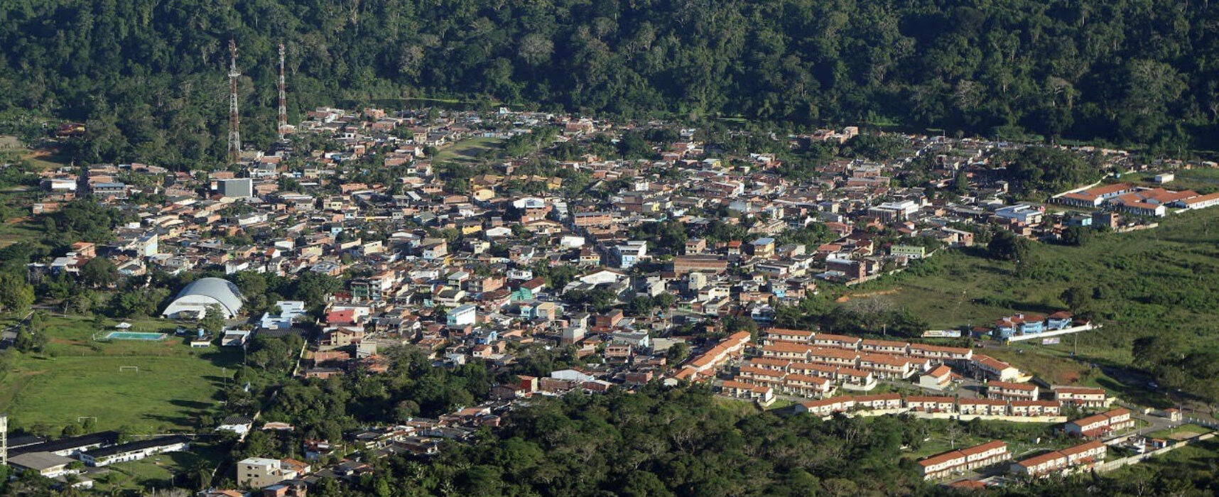 Cacá (11) garante implantar a Regularização Fundiária de Ilhéus