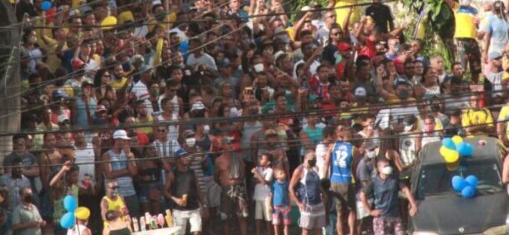 FUTEBOL BAHIANO: Colo Colo empata com o Unirb. Torcida dá um show à parte!