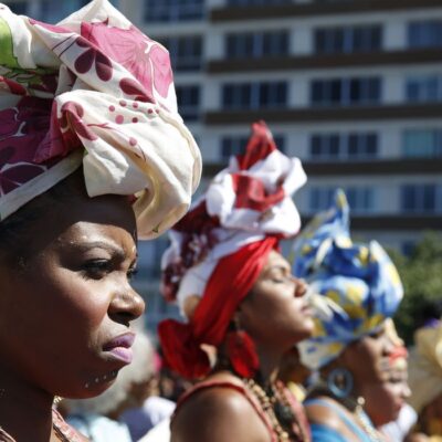 Condições sociais agravam saúde da mulher negra no Brasil