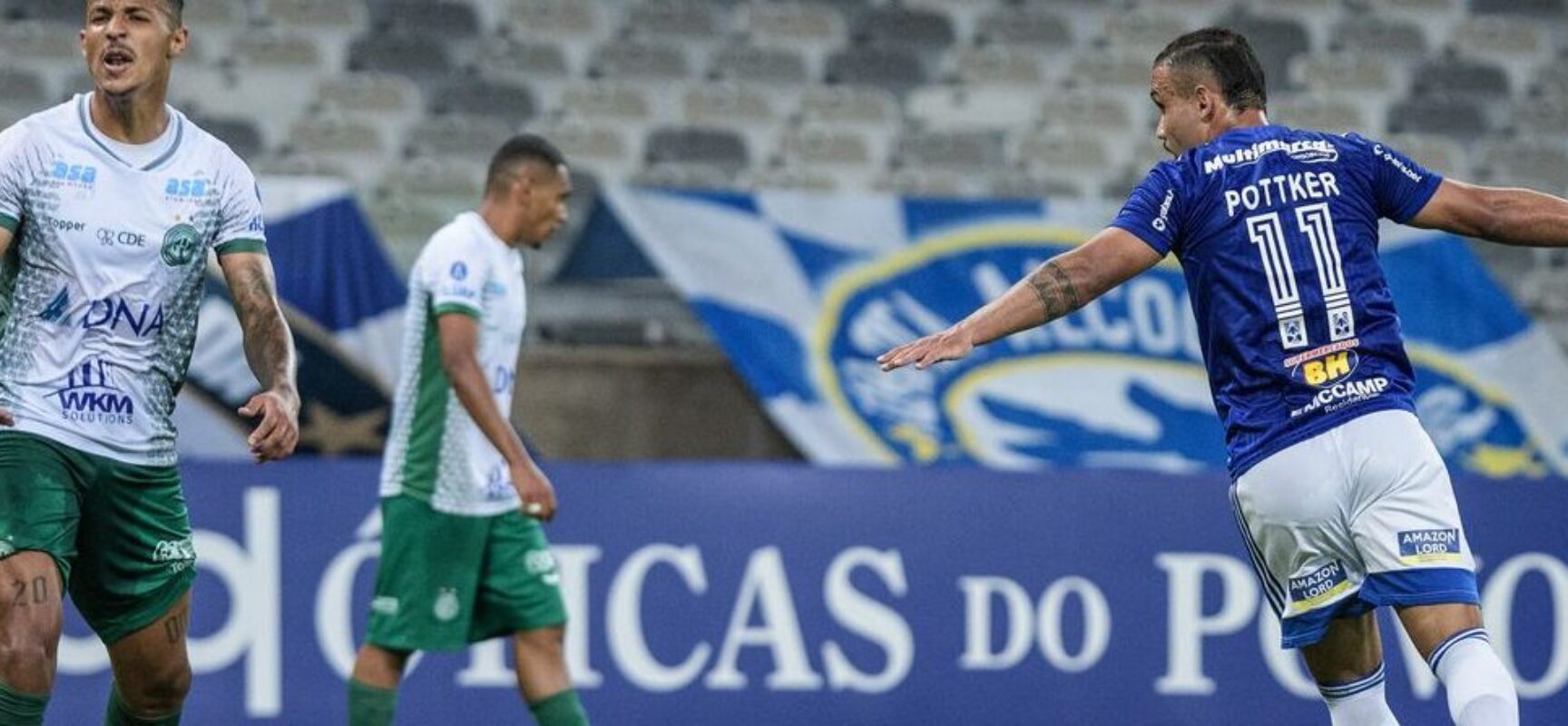 Em jogo de seis gols, Cruzeiro e Guarani empatam no Mineirão