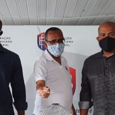 FUTEBOL BAIANO: Reinaldo Silva de Santana apita o jogo de ida da final da Série B