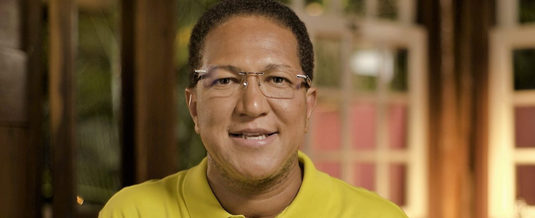 Prefeito Augusto Castro vistoria as obras de requalificação da Avenida Manoel Chaves