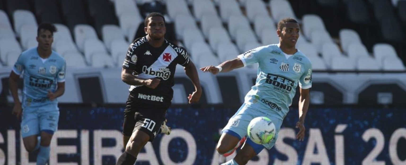 Brasileirão: Vasco segura Santos e vence em São Januário por 1 a 0