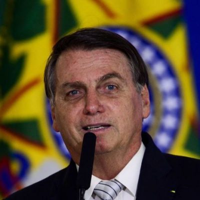Em pronunciamento, Bolsonaro destaca ações contra covid-19