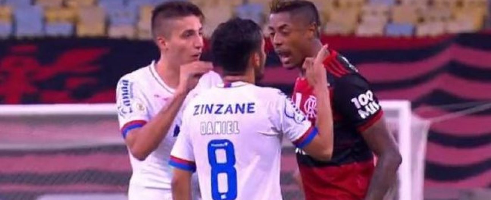 Laudos encomendados pelo Bahia apontam que Ramírez não chamou Bruno Henrique de “seu negro”