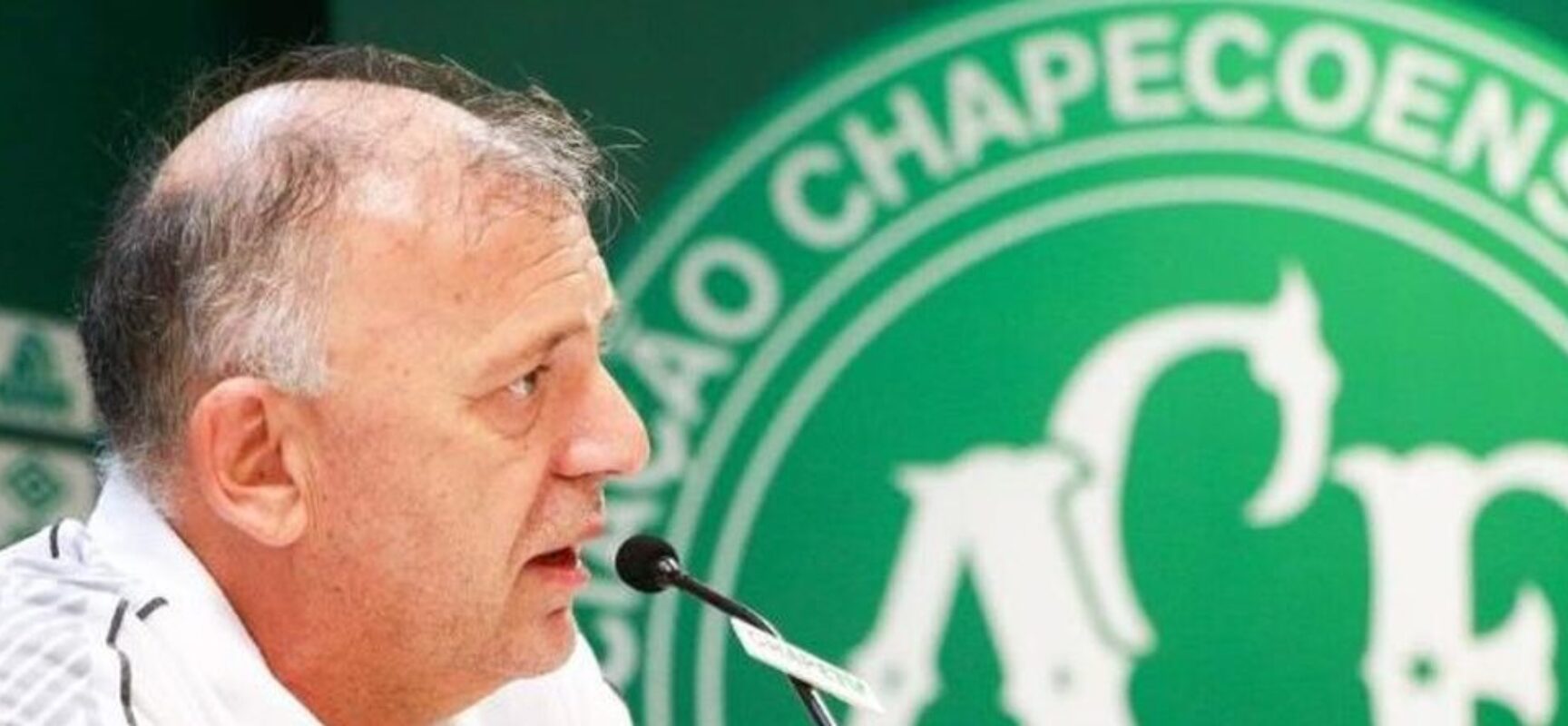 Paulo Magro, presidente da Chapecoense, morre vítima da covid-19