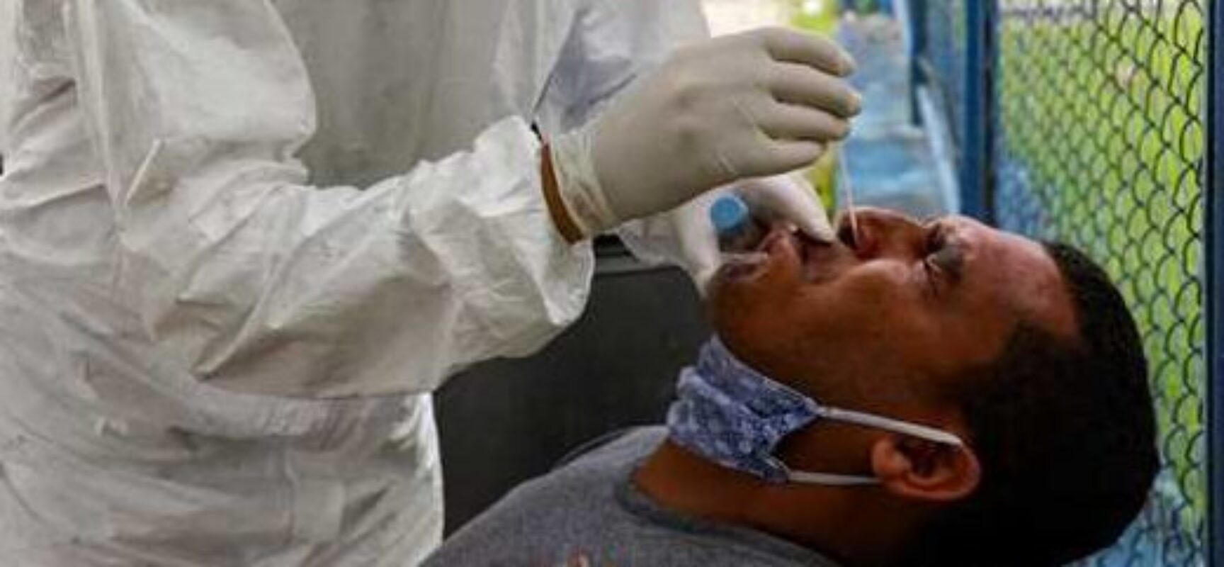 Secretaria de saúde testou 300 pessoas no Drive Thru desta quinta (03) em Ilhéus