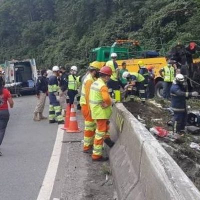 Três pessoas morrem em acidente de carro próximo a Aurelino Leal