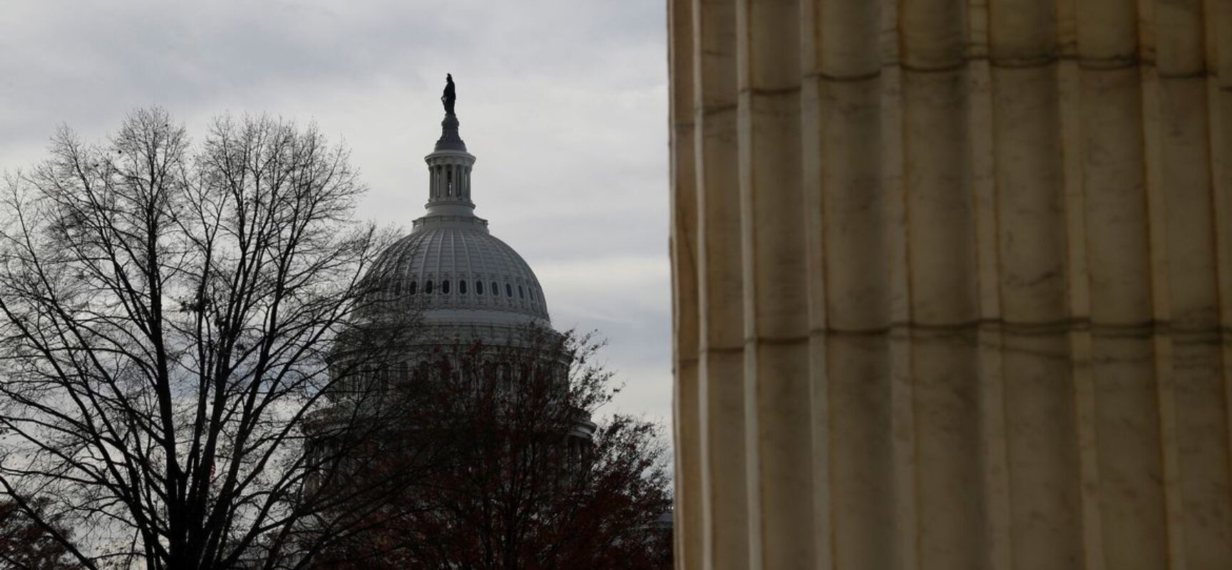 Após invasão, Congresso dos EUA certifica vitória de Joe Biden