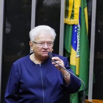 Erundina diz que impeachment e volta do auxílio emergencial são prioridades da Câmara