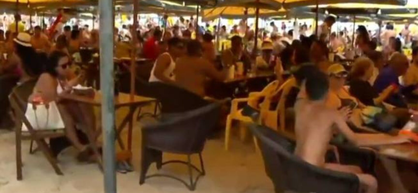 Morro de São Paulo tem praias cheias, 100% de ocupação nos hotéis e pessoas sem máscaras