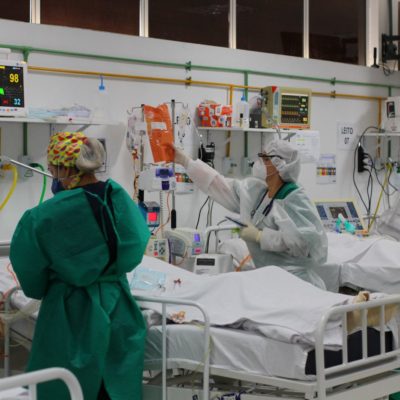 Planos de saúde podem ter aumento superior a 100% com reajuste e faixa etária