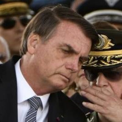 “Temos liberdade ainda”, mas “tudo pode mudar”, afirma Bolsonaro