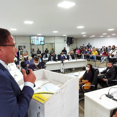Augusto Castro estabelece metas para 2021 em sessão inaugural da Câmara de Vereadores de Itabuna