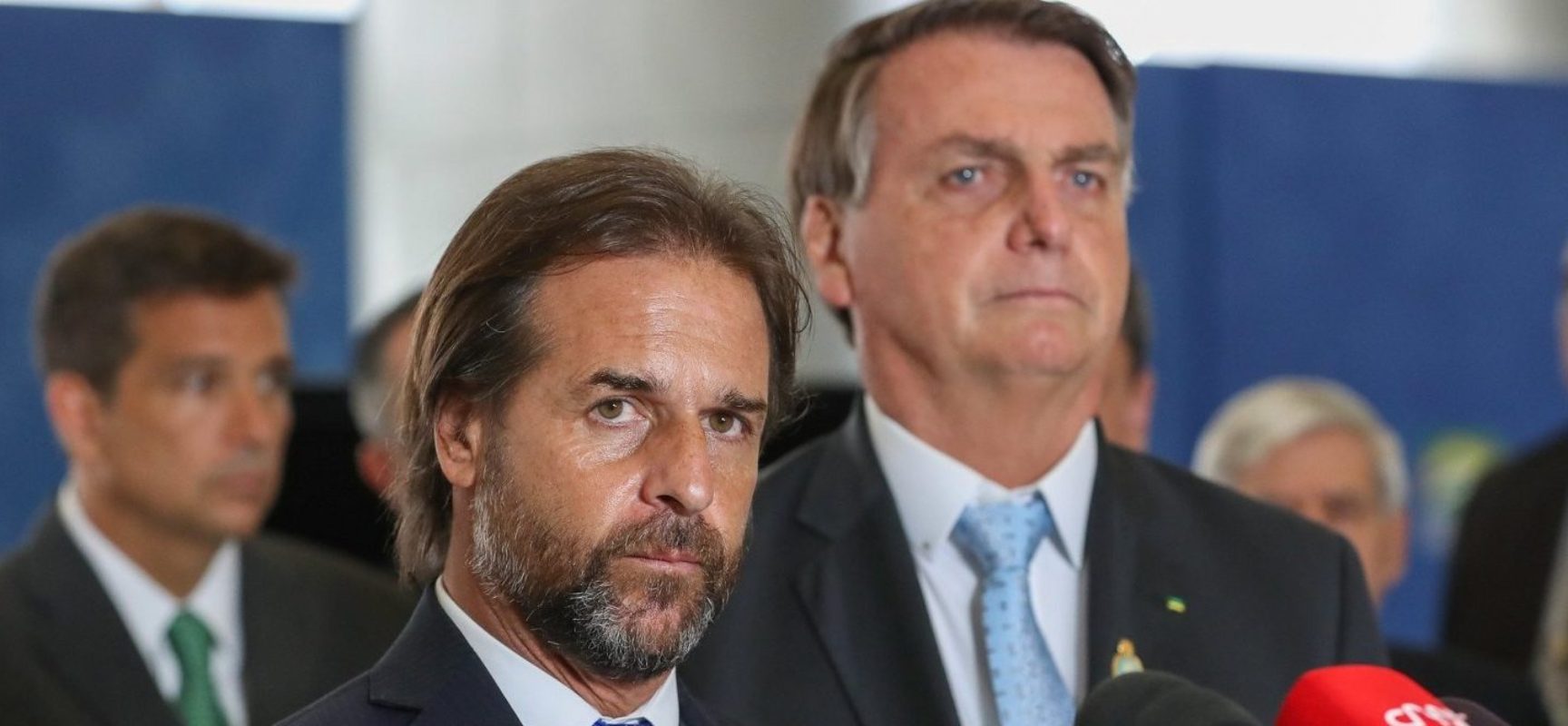 Bolsonaro e presidente uruguaio defendem flexibilização do Mercosul