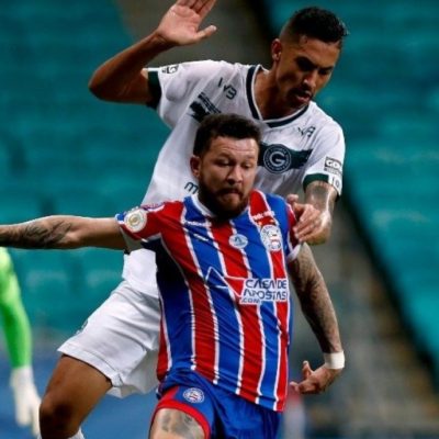 Em jogo de seis gols, Bahia e Goiás empatam em 3 a 3 na Fonte Nova