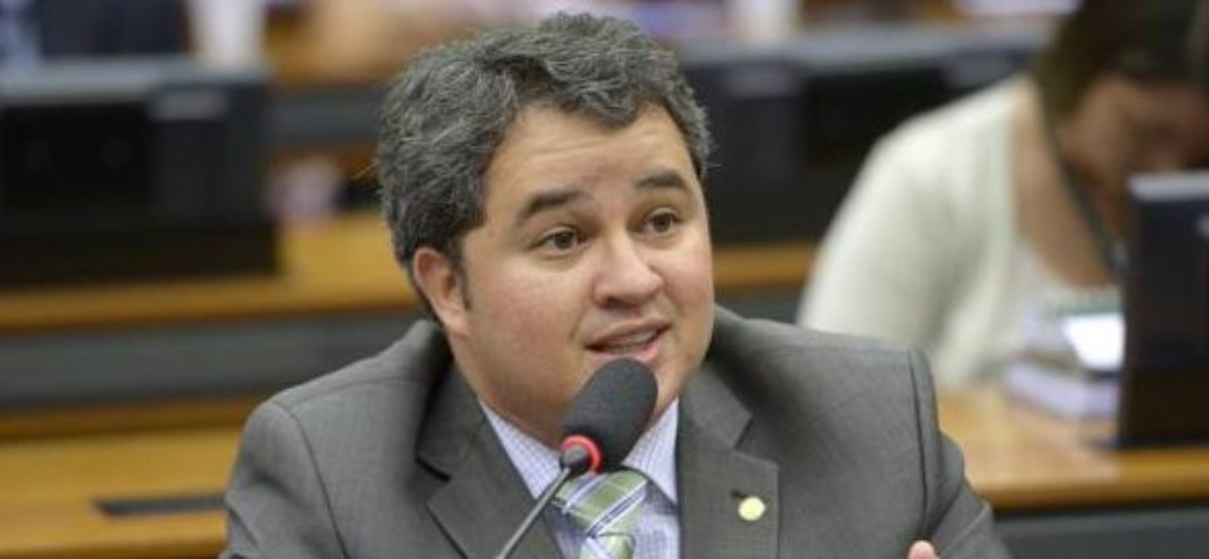 Maioria da bancada do DEM não descarta apoio à reeleição de Bolsonaro