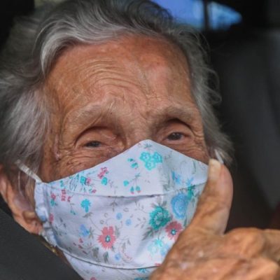 Mais de 50 mil idosos devem ser vacinados até o fim desta semana na Bahia