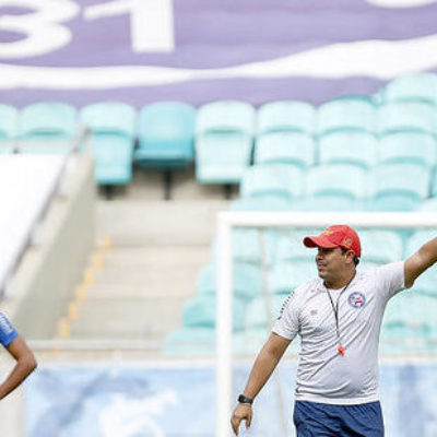 Tentando se afastar do Z-4, Bahia encara o fluminense na Arena Fonte Nova