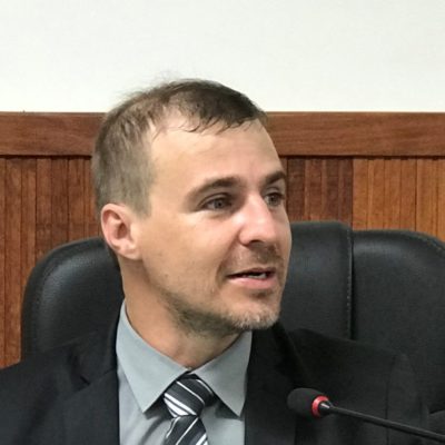 Vinícius Alcântara apoia projeto que regulamenta Frentes Parlamentares da Câmara