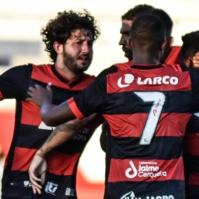 Vitória bate o Santa Cruz por 2 a 0 na estreia do Nordestão 2021