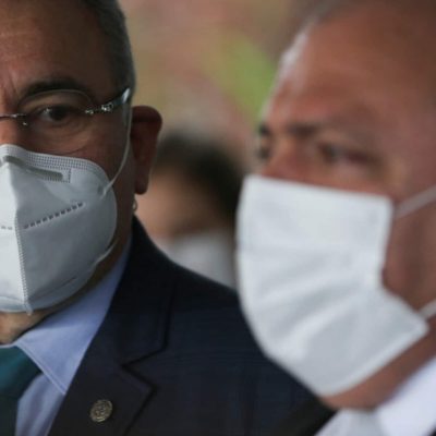 ESTRATÉGIA: Nomeação de Queiroga na Saúde ainda não foi oficializada para garantir foro privilegiado a Pazuello e, evitar que seja preso