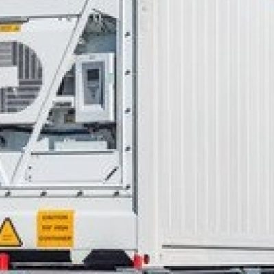 Governo da Bahia aluga contêiners refrigerados para armazenar corpos de vítimas da Covid-19 em Salvador