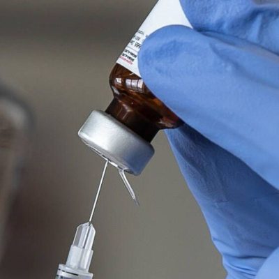 Câmara aprova texto-base de projeto sobre compra de vacinas pelo setor privado